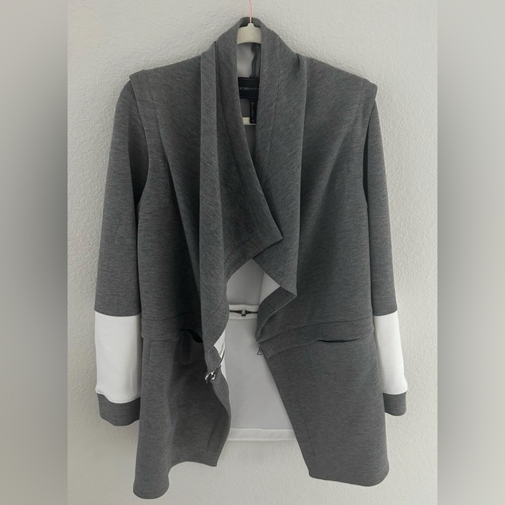 BCBGMaxAzria Gray Open Front 3 Style Cardigan